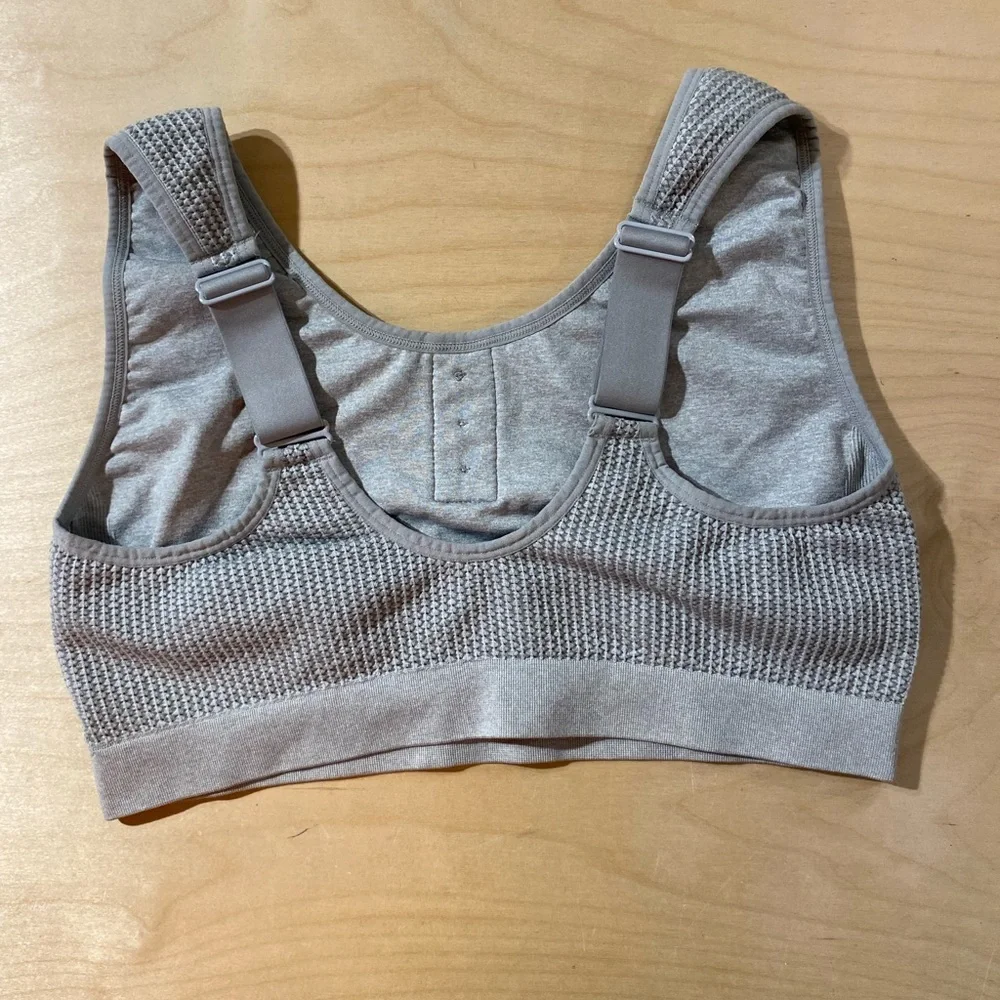 Gray Textured Sports Bra 1X (OO)